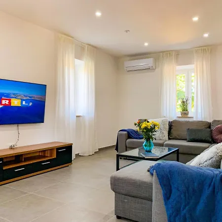 Telma In - Haus Fuer 8-10 Personen *