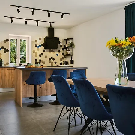 Telma In - Haus Fuer 8-10 Personen Vila