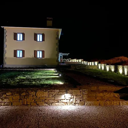Vila Telma In - Haus Fuer 8-10 Personen