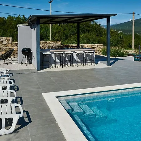 Vila Telma In - Haus Fuer 8-10 Personen