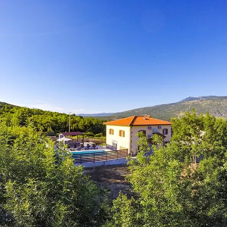 Vila Telma In - Haus Fuer 8-10 Personen *